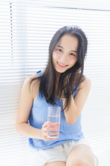 深宫谍影皇上醉酒